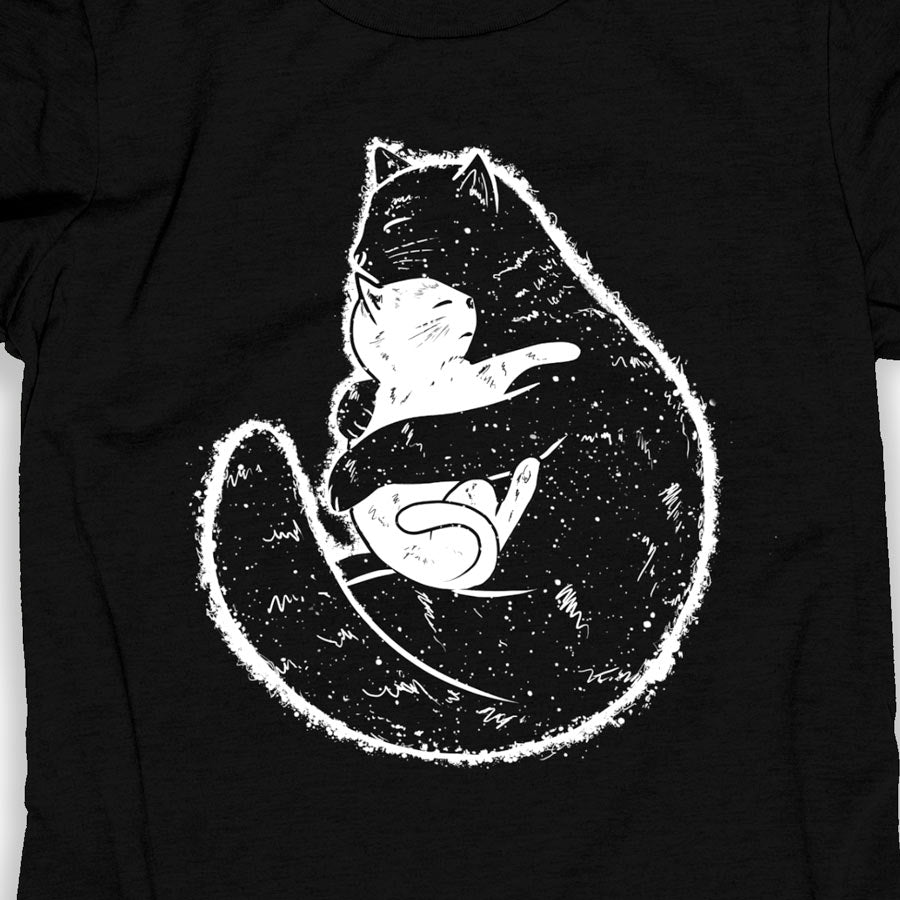 Cat Mom Hug T-shirt